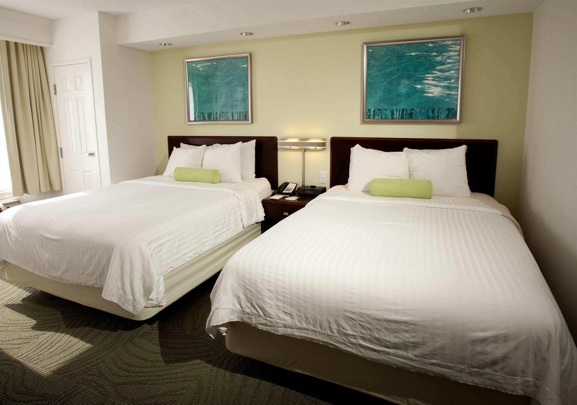 สปริงฮิลล์ สวีท เลกซิงตัน เนียร์ เดอะ ยูนิเวอร์ซิตี้ ออฟ เคนทักกี Hotel ภายนอก รูปภาพ